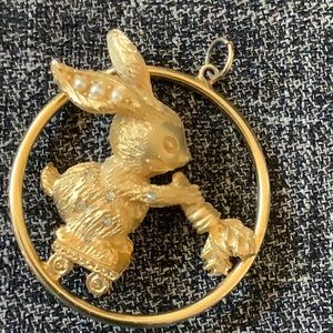 Vintage 1950’s Bunny Pendant